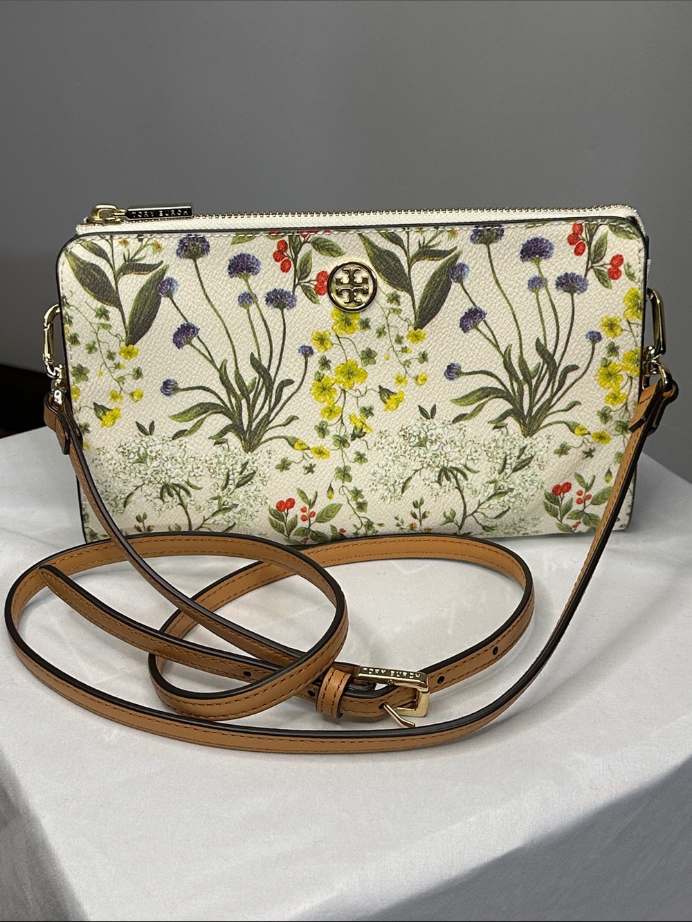Tory Burch Cream Floral Watercolor Botanical Robinson Crossbody
